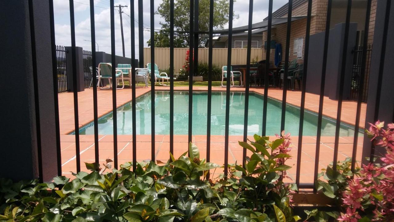 Shady Rest Motel Gympie Bagian luar foto